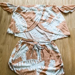 Two-piece shorts set